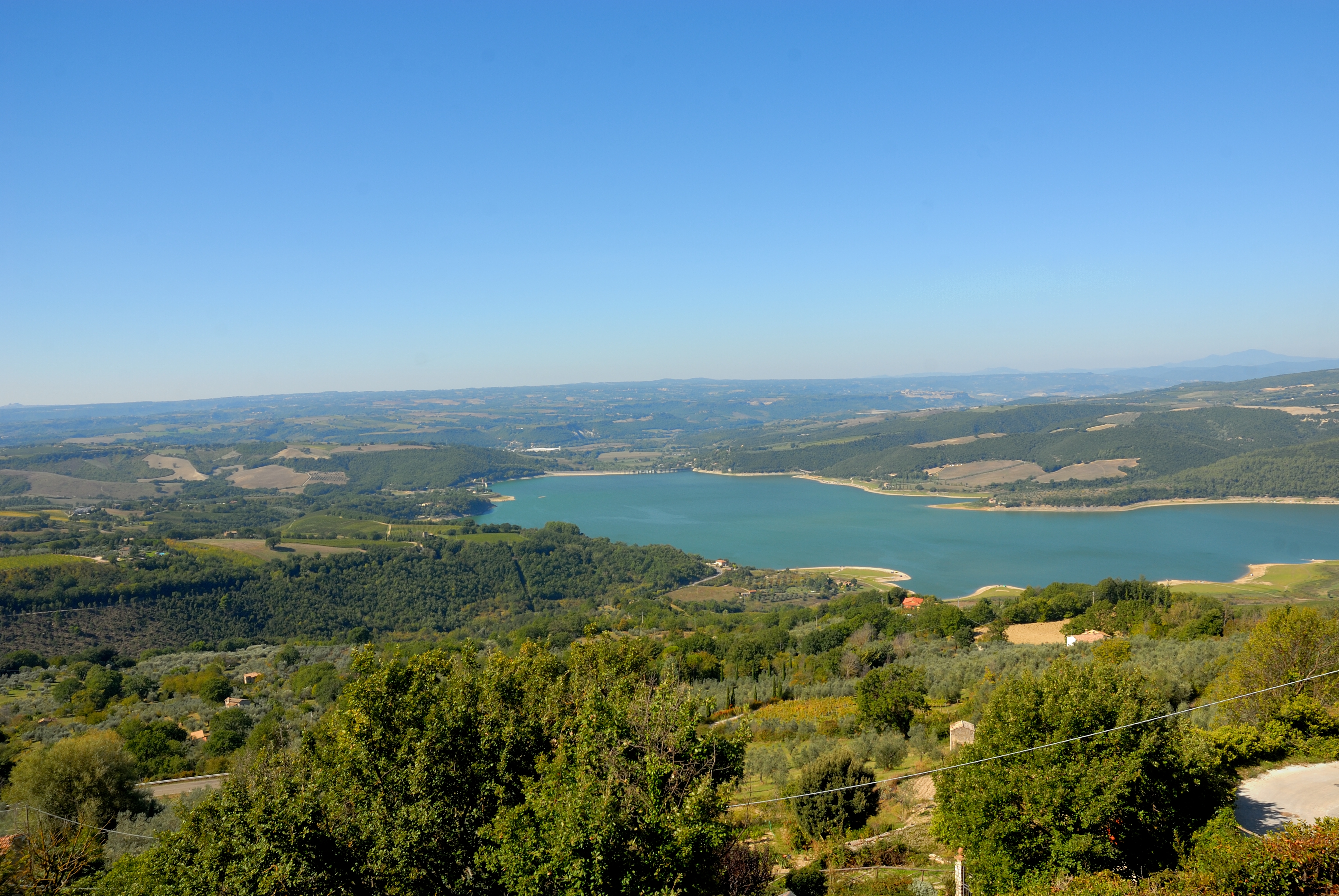 Lago di Corbara